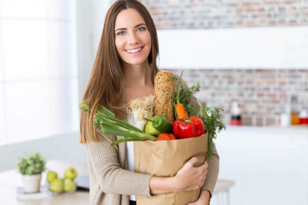 carrying-vegetables-adentaloffice carrying-vegetables-adentaloffice