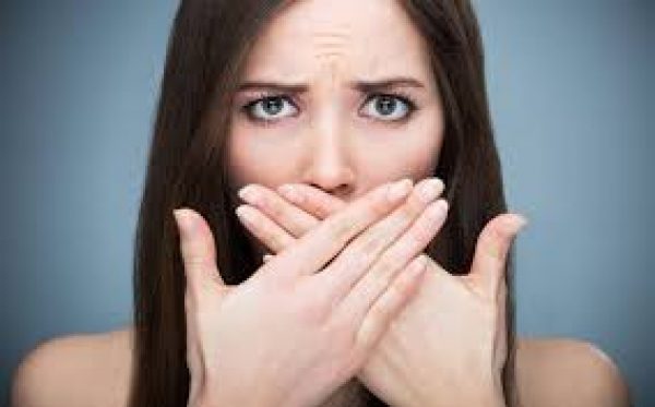 bad-breath-adentaloffice bad-breath-adentaloffice